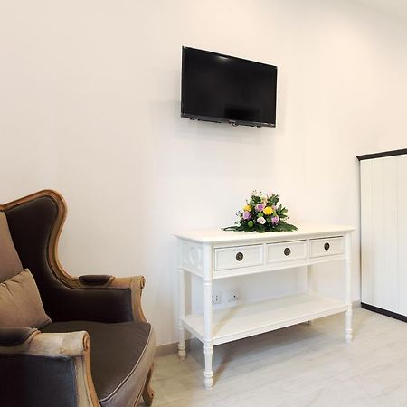 Suite Maggiore Рим Екстер'єр фото