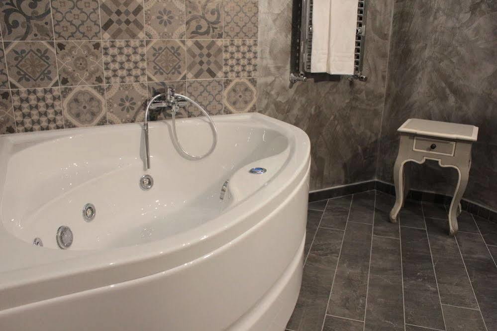 Suite Maggiore Рим Екстер'єр фото